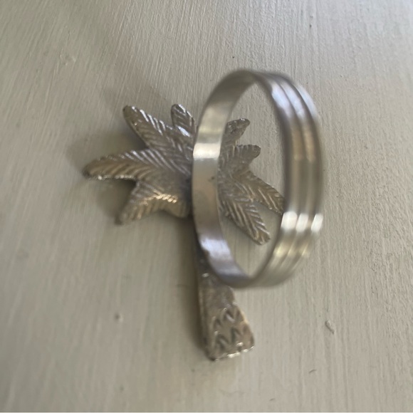 Six Palm Tree Silver Napkin Holders - Picture 4 of 4